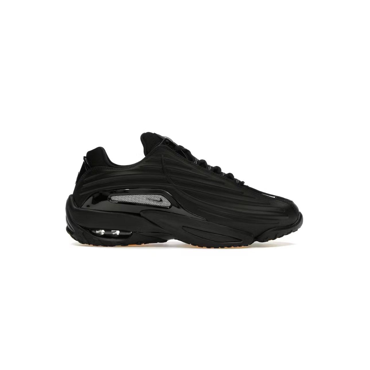 Sneakers Hot Step 2 Drake coloris Noir - REIMÉ